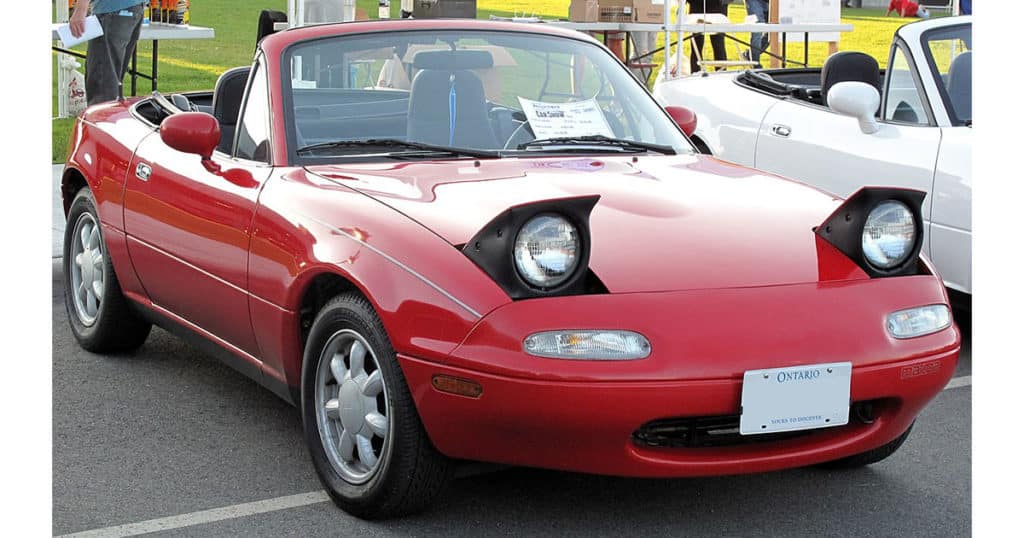 Mazda MX5 NA cabriolet rouge